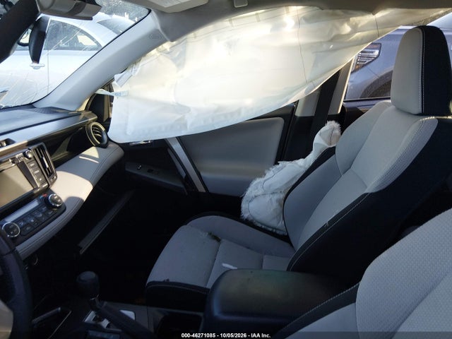 2018 TOYOTA RAV4 XLE 5
