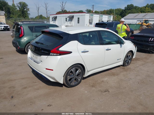2019 NISSAN LEAF SL 4