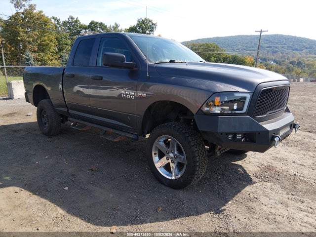 2018 RAM 1500 EXPRESS 4X4 6'4 BOX