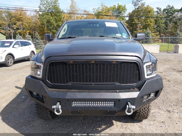 2018 RAM 1500 EXPRESS 4X4 6'4 BOX 6