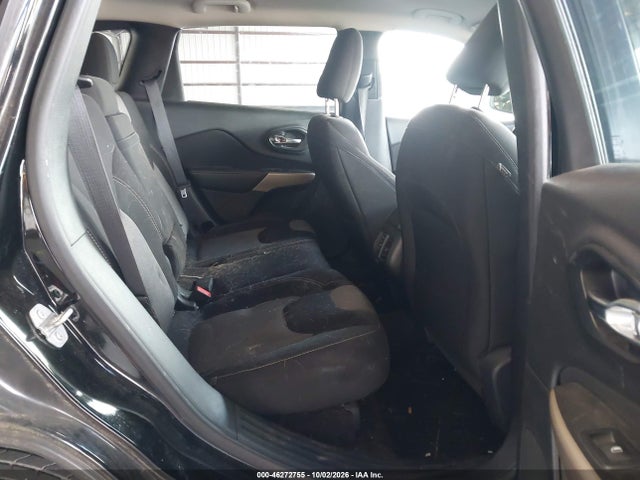 2017 JEEP CHEROKEE ALTITUDE FWD 8