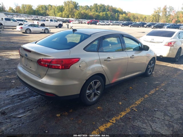 2017 FORD FOCUS SE 4