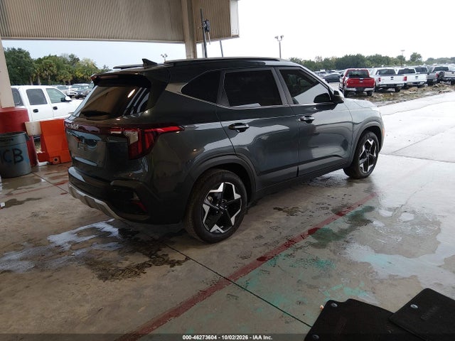 2025 KIA SELTOS EX 4