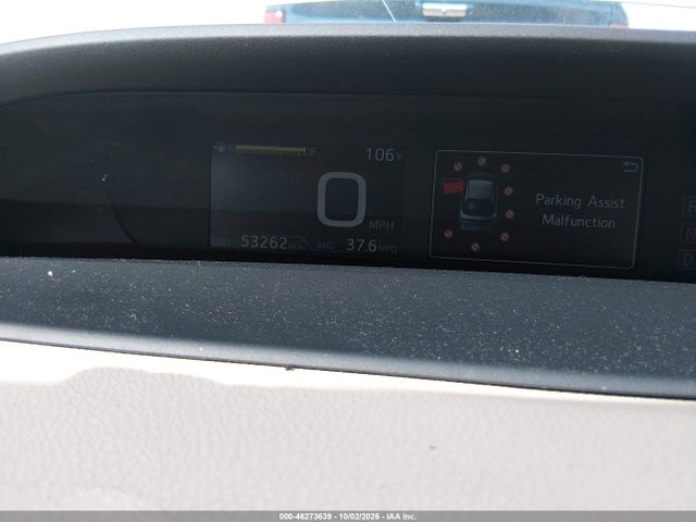 2017 TOYOTA PRIUS TWO 7