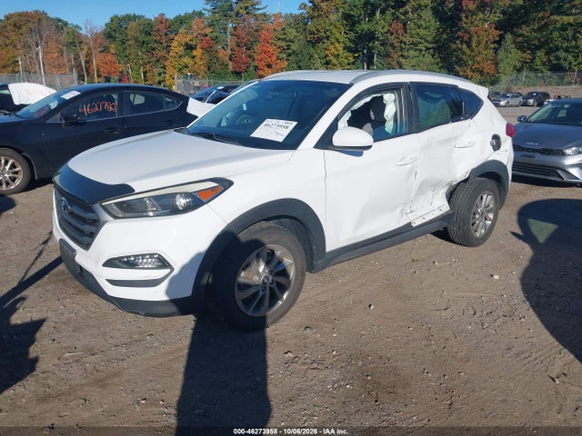 2017 HYUNDAI TUCSON SE 2