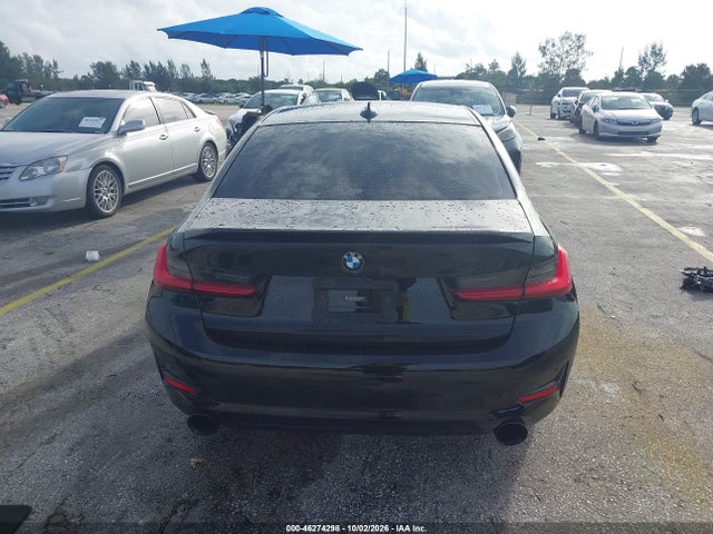 2020 BMW 330I 17
