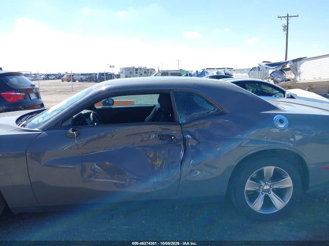 2019 DODGE CHALLENGER SXT 6