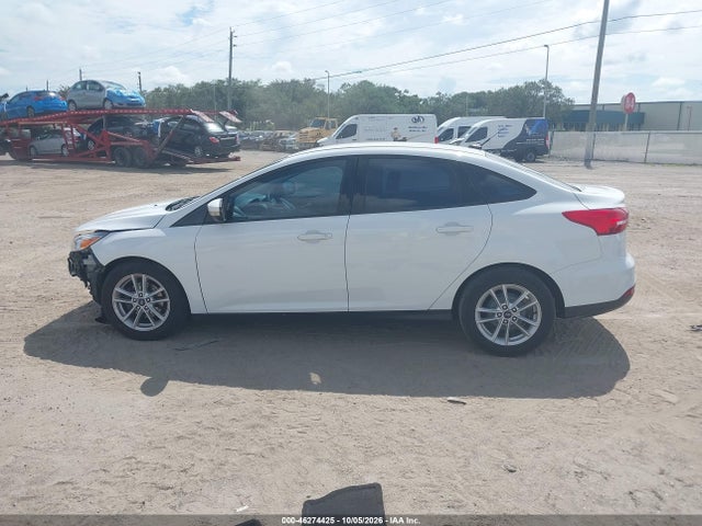 2017 FORD FOCUS SE 14
