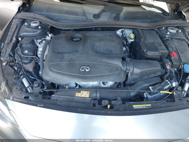 2018 INFINITI QX30 10