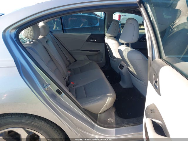 2017 HONDA ACCORD EX-L 8