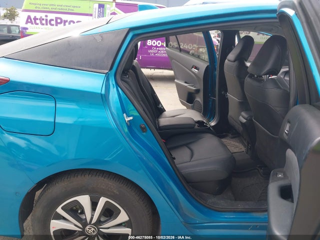 2017 TOYOTA PRIUS PRIME ADVANCED 8