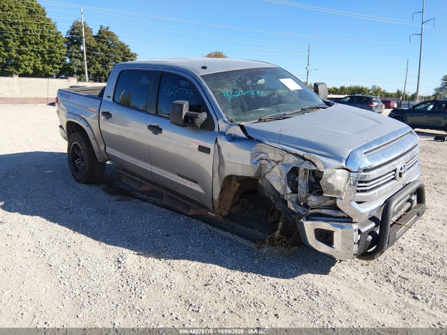 2017 TOYOTA TUNDRA SR5 5.7L V8