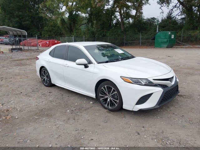 2019 TOYOTA CAMRY SE