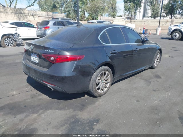 2018 ALFA ROMEO GIULIA RWD 4