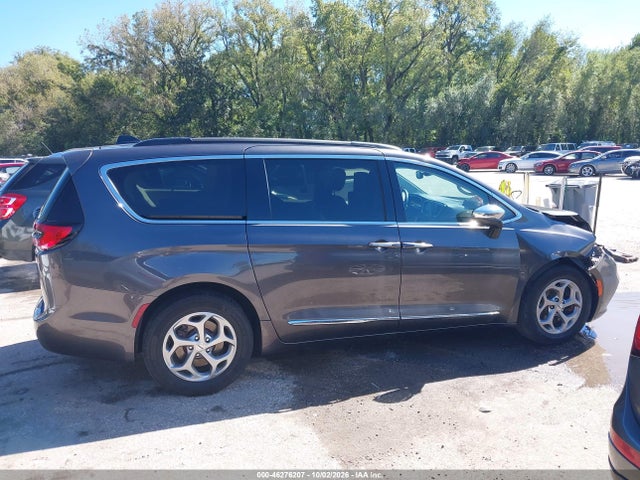 2023 CHRYSLER PACIFICA LIMITED AWD 13