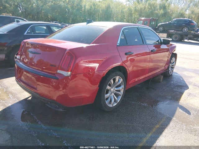 2017 CHRYSLER 300 LIMITED 4