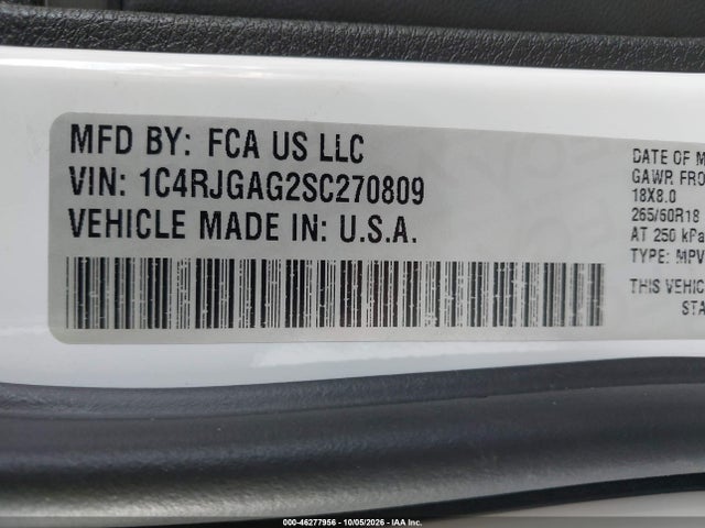 2025 JEEP GRAND CHEROKEE LAREDO X 4X2 9