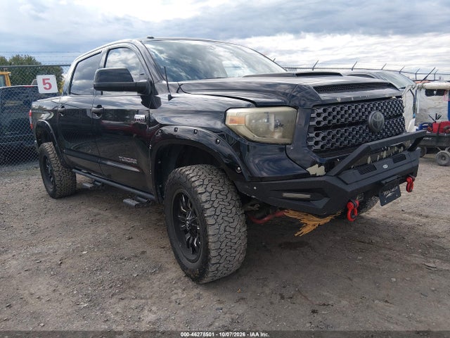 2018 TOYOTA TUNDRA SR5 5.7L V8