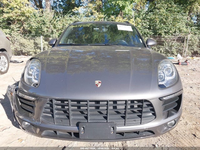 2018 PORSCHE MACAN 12