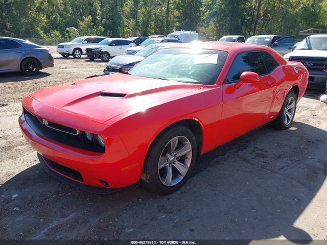 2019 DODGE CHALLENGER SXT 2