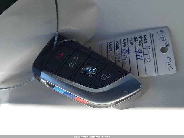 2023 BMW 330E 11