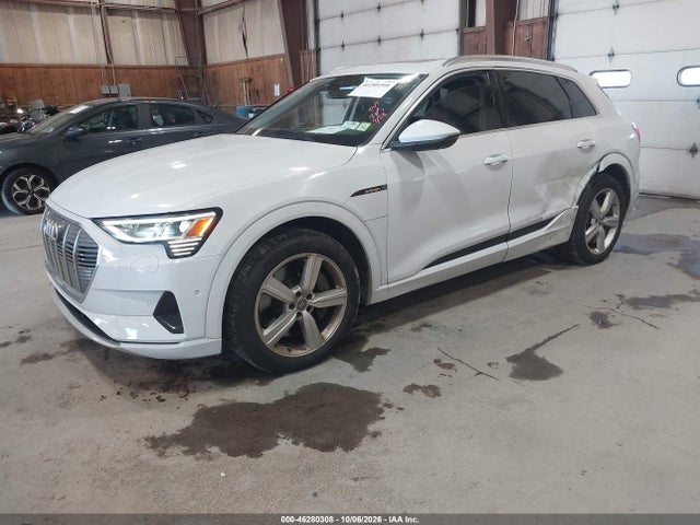 2019 AUDI E-TRON PREMIUM PLUS 2