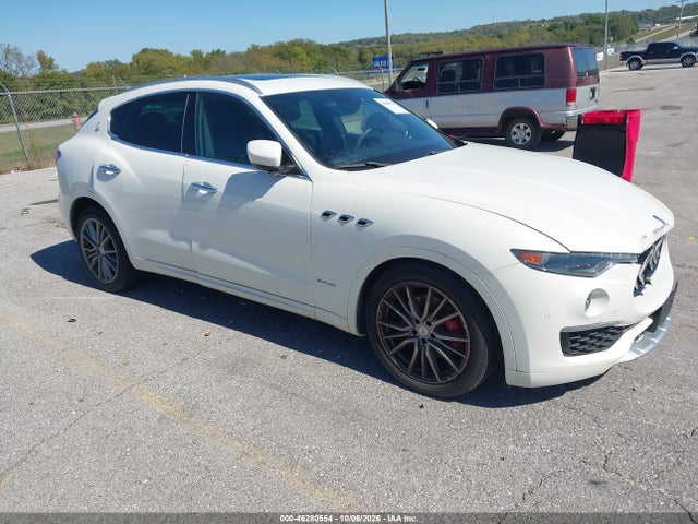 2021 MASERATI LEVANTE GRANLUSSO