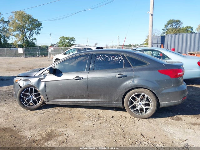 2017 FORD FOCUS SEL 15