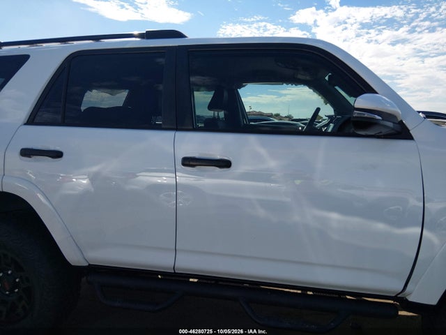 2024 TOYOTA 4RUNNER SR5 PREMIUM 14