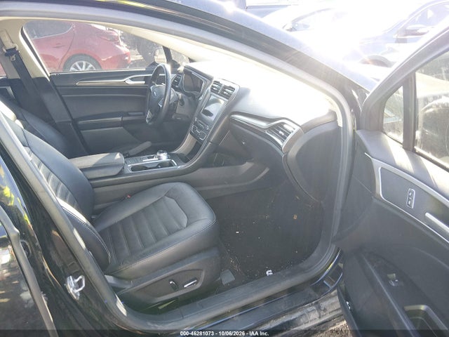 2017 FORD FUSION SE 5