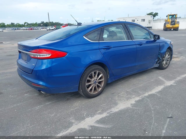 2017 FORD FUSION SE 4