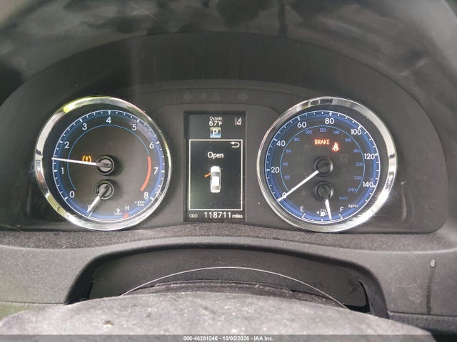 2017 TOYOTA COROLLA SE 7