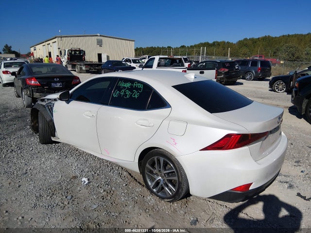 2019 LEXUS IS 300 3
