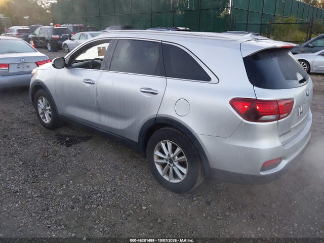 2019 KIA SORENTO 2.4L LX 3