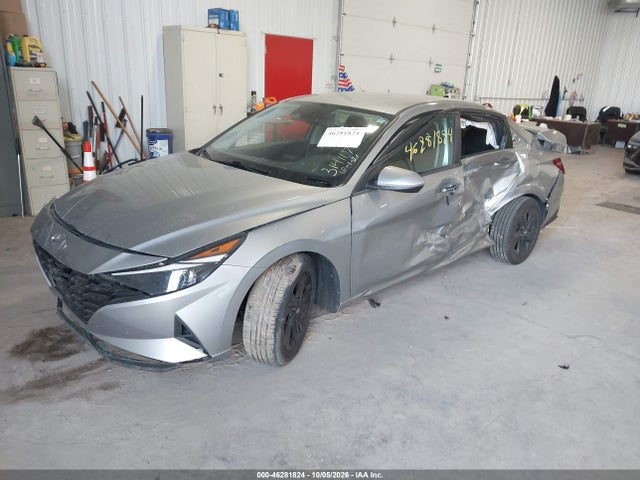 2022 HYUNDAI ELANTRA SEL 2