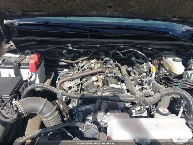 2025 TOYOTA 4RUNNER SR5 10