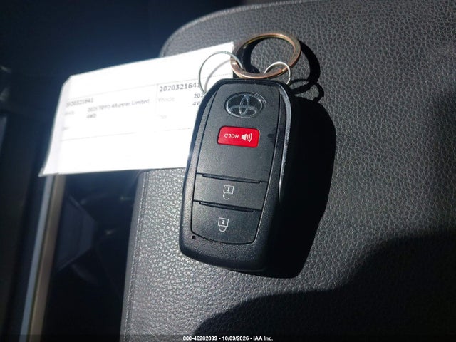 2025 TOYOTA 4RUNNER SR5 11