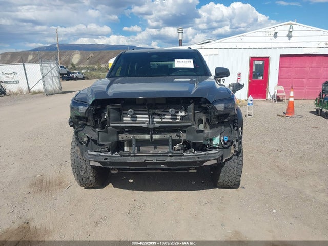 2025 TOYOTA 4RUNNER SR5 13