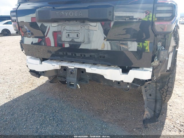 2025 TOYOTA 4RUNNER SR5 19