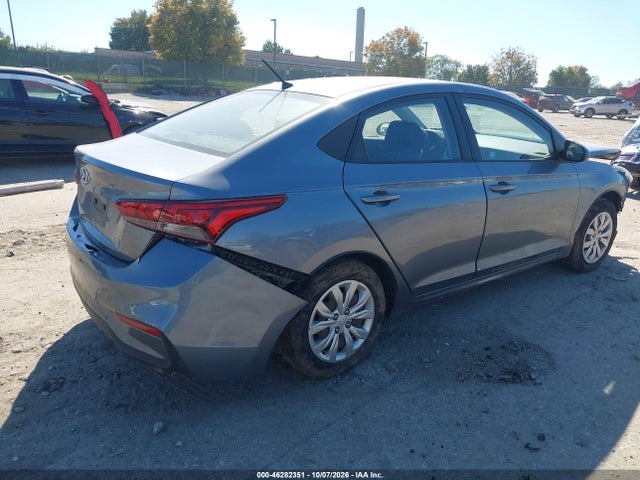 2018 HYUNDAI ACCENT SE 4