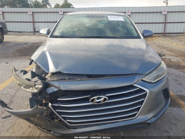 2017 HYUNDAI ELANTRA SE 11