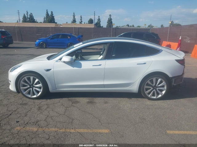 2018 TESLA MODEL 3 LONG RANGE/PERFORMANCE 15