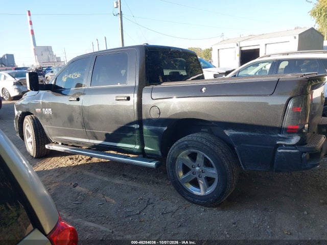 2018 RAM 1500 EXPRESS 4X4 5'7 BOX 14