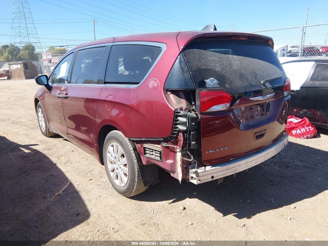 2018 CHRYSLER PACIFICA L 3