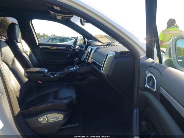 2017 PORSCHE CAYENNE PLATINUM EDITION 5