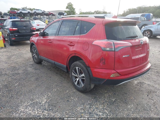 2017 TOYOTA RAV4 XLE 3