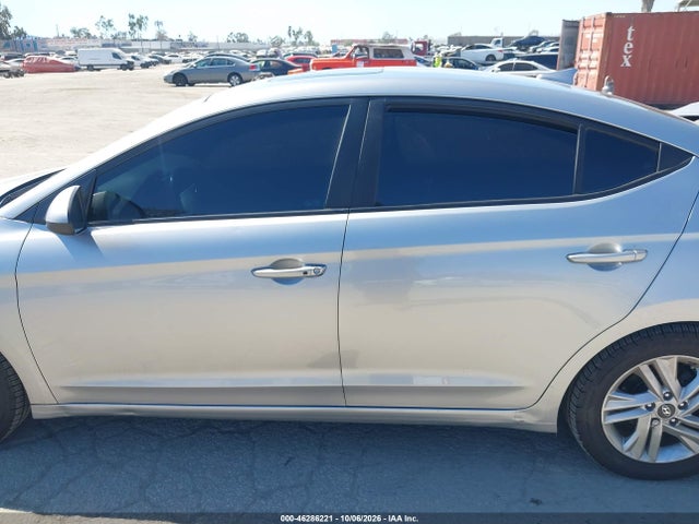 2020 HYUNDAI ELANTRA VALUE EDITION 14