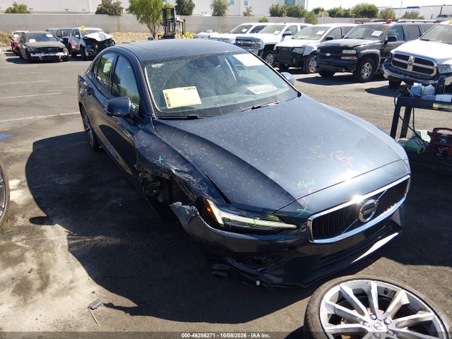 2020 VOLVO S60 T5 MOMENTUM
