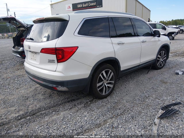 2017 HONDA PILOT TOURING 4