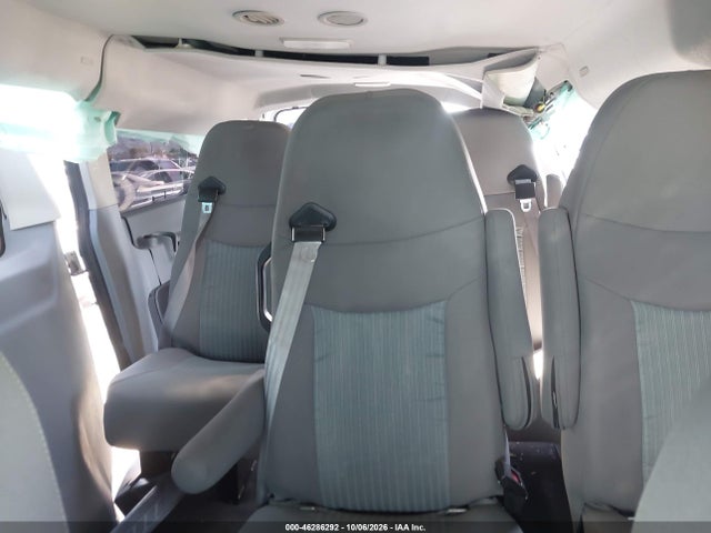 2018 FORD TRANSIT-150 XLT 8